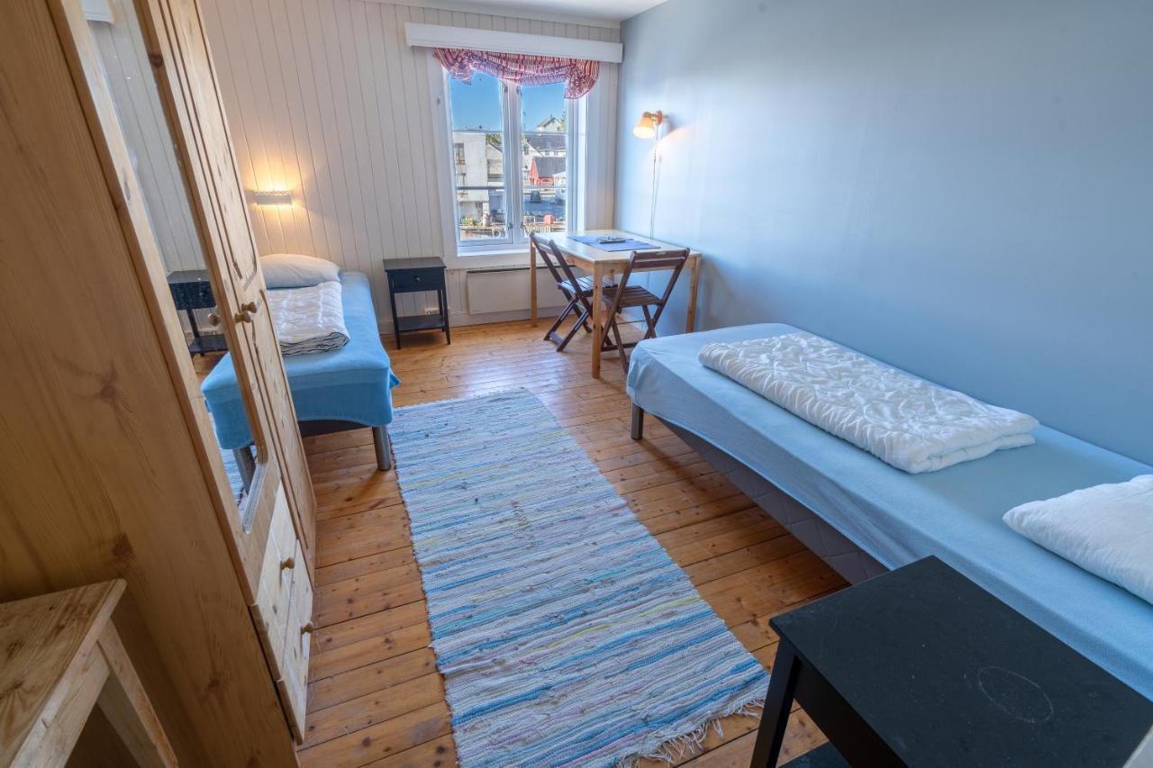 Lofoten A Hi Hostel โอ ภายนอก รูปภาพ