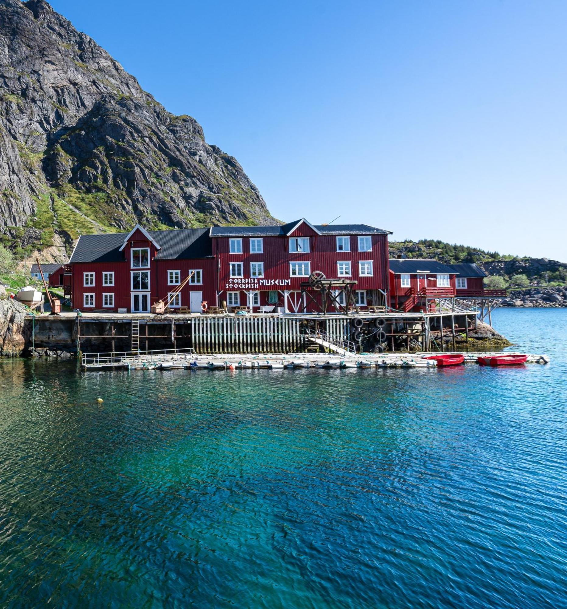 Lofoten A Hi Hostel โอ ภายนอก รูปภาพ